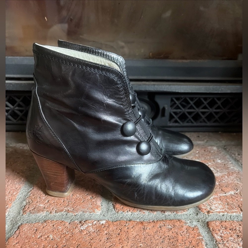 John Fluevog Operetta Hey Minstrel Boots Booties Black Leather WOW! SZ 9